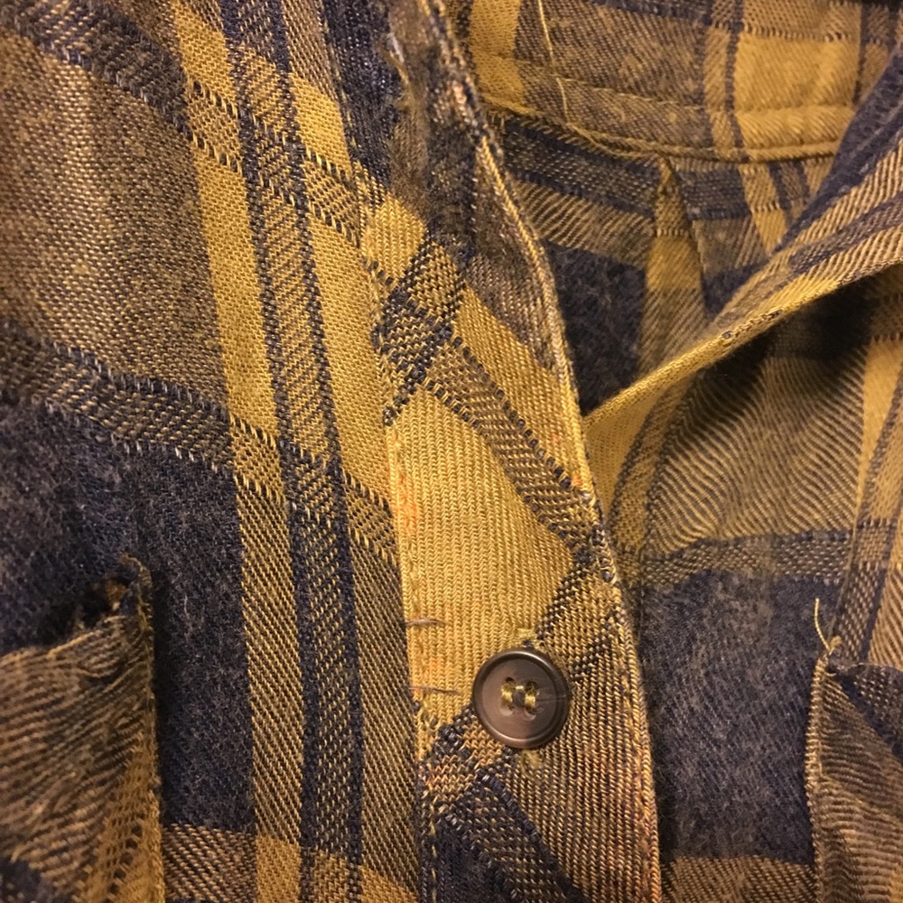 Flannel - Picture 3 of 3
